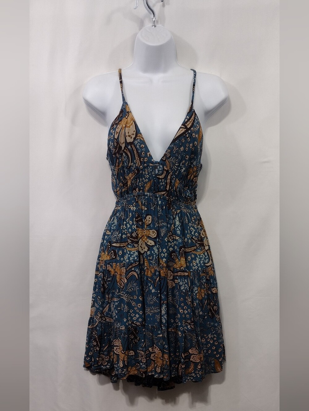 Angie Floral Spaghetti-Strap Dress Womens L Blue Cotagecore Coastal Beach
